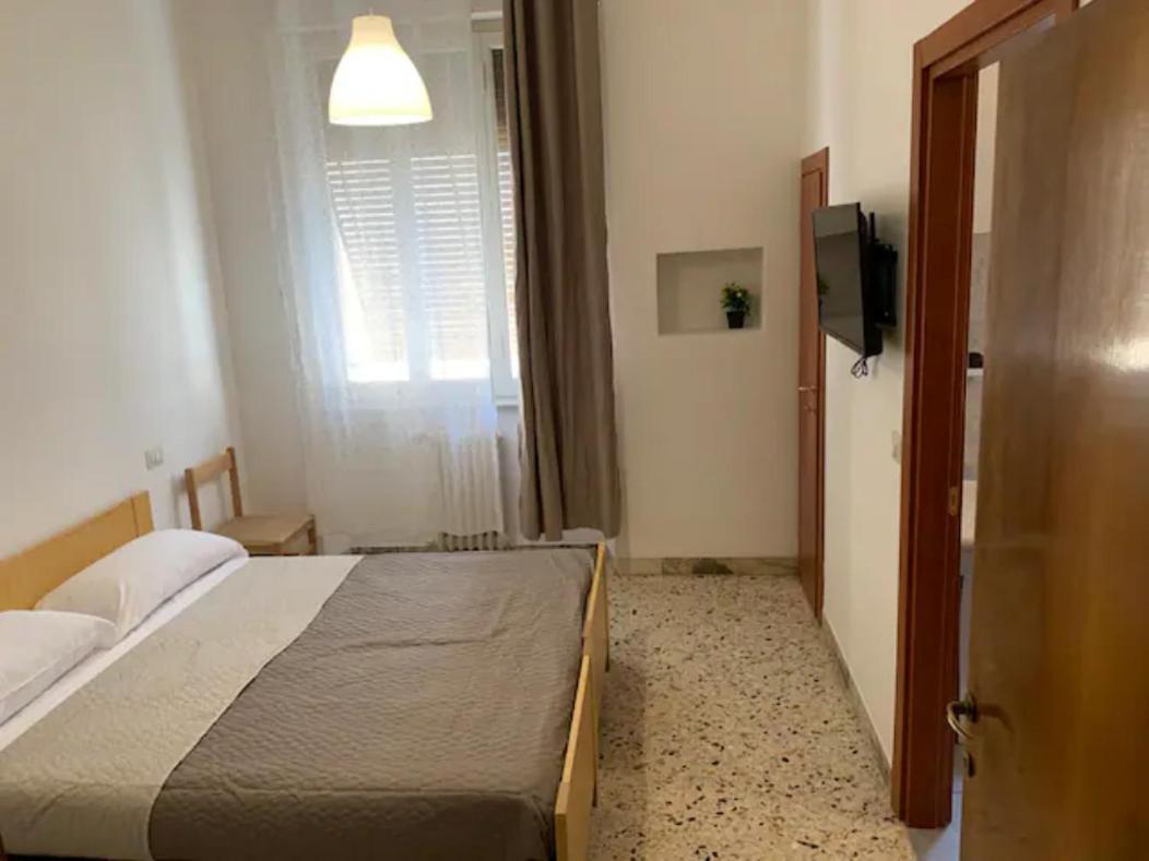 Daniele Rooms Arezzo Esterno foto
