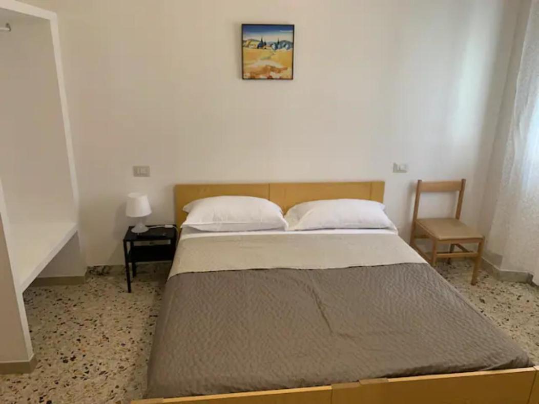 Daniele Rooms Arezzo Camera foto